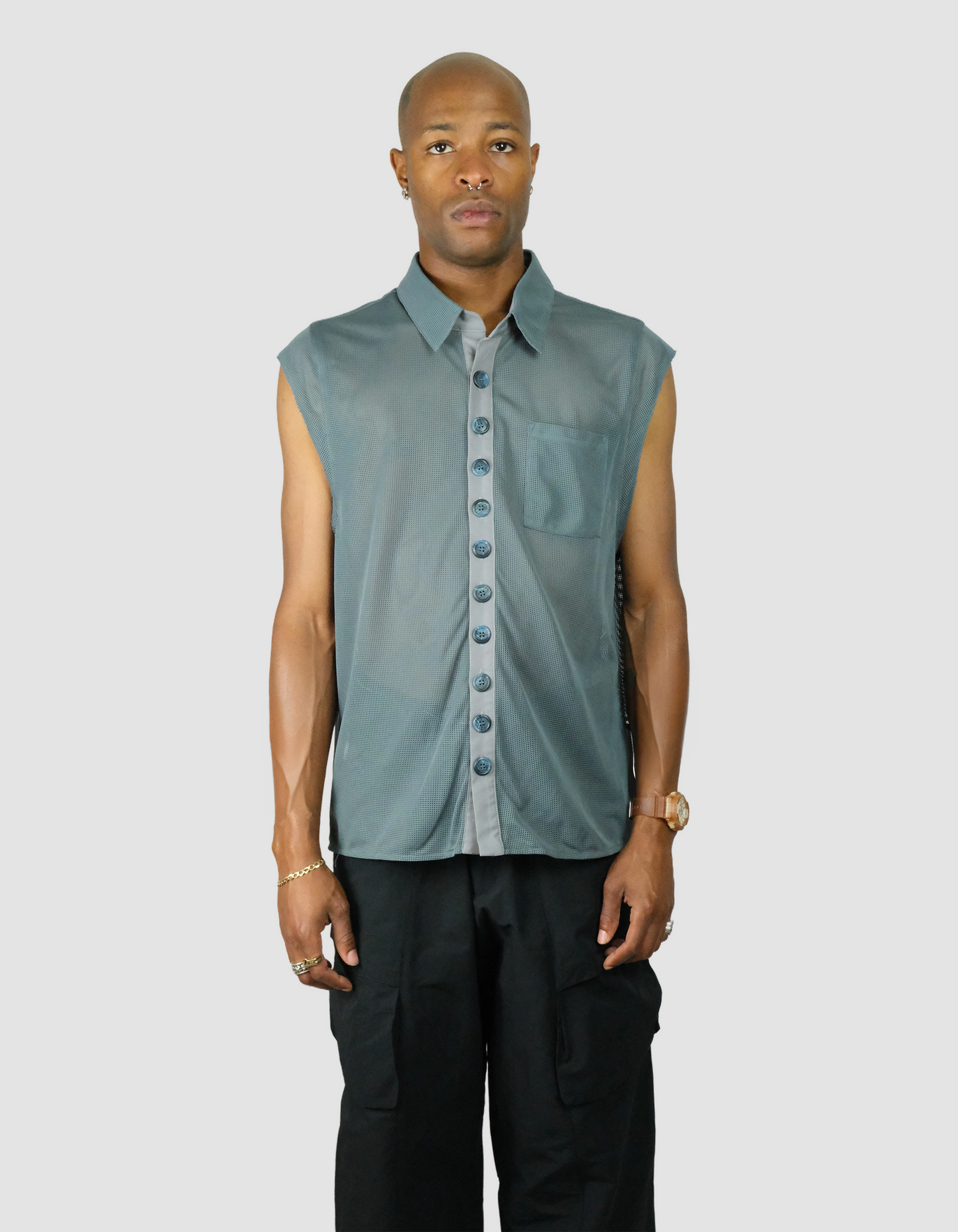 Sleeveless Seeker Button Up